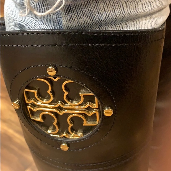 Boots 👢 - Picture 6 of 8